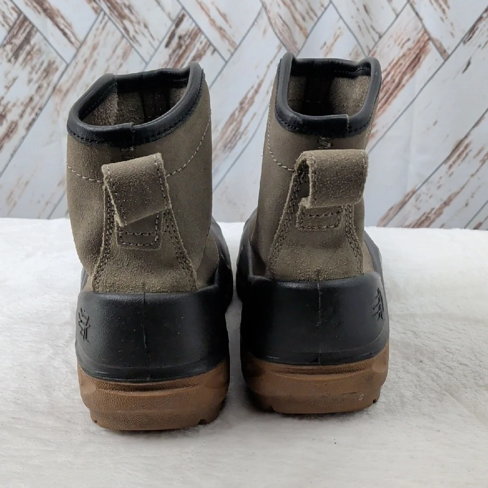 LaCrosse 664534 Aero Timber Top Slip‎ on Gray Boots